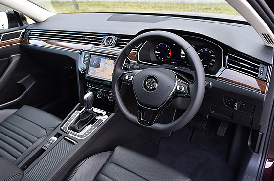 ☆VOLKSWAGENパサート☆レプリカ 051b0f59-c9ad-4af7-9cec-